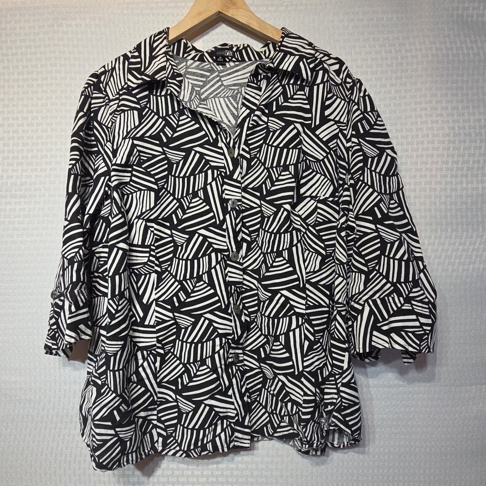 East 5th Woman Black White Abstract Print Button Front Linen Rayon Blouse Top